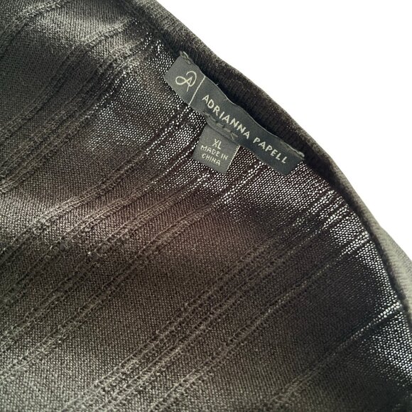 Black Blouse Comfy V-Neck Women's Top Size XL. Like new. - Picture 6 of 7